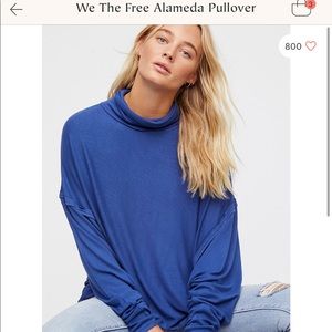 Pullover lightweight sweater